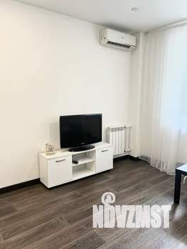 1-к квартира, посуточно, 32м2, 2/9 этаж