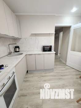 1-к квартира, посуточно, 32м2, 6/10 этаж