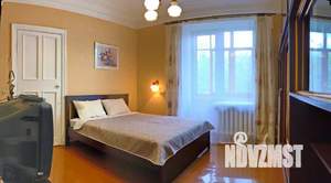 2-к квартира, посуточно, 50м2, 1/1 этаж