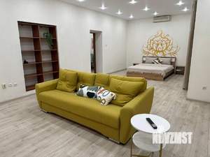 3-к квартира, посуточно, 110м2, 1/1 этаж