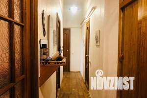 2-к квартира, посуточно, 60м2, 4/5 этаж