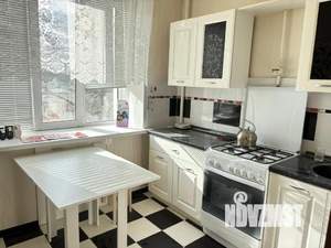 3-к квартира, посуточно, 80м2, 1/1 этаж