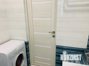 1-к квартира, посуточно, 36м2, 13/23 этаж