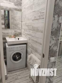 Студия квартира, посуточно, 36м2, 1/2 этаж