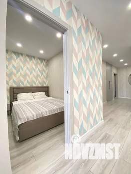 1-к квартира, посуточно, 35м2, 1/26 этаж