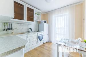 1-к квартира, посуточно, 35м2, 18/18 этаж