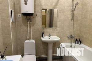 1-к квартира, посуточно, 40м2, 12/16 этаж