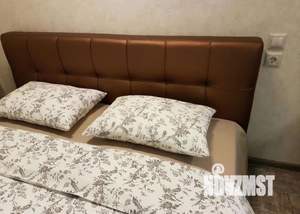 Студия квартира, посуточно, 42м2, 1/5 этаж