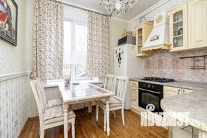 2-к квартира, посуточно, 70м2, 1/1 этаж