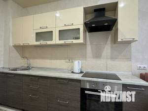 1-к квартира, посуточно, 42м2, 12/22 этаж
