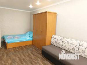 1-к квартира, посуточно, 40м2, 4/10 этаж