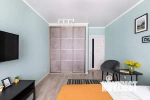 1-к квартира, посуточно, 38м2, 7/10 этаж