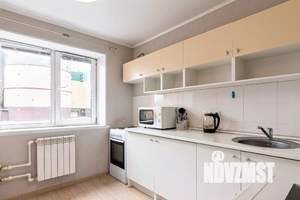 1-к квартира, посуточно, 42м2, 1/1 этаж