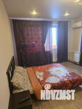 1-к квартира, посуточно, 37м2, 10/10 этаж