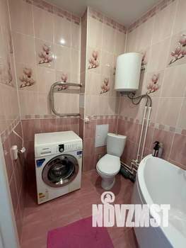 Студия квартира, посуточно, 36м2, 3/10 этаж