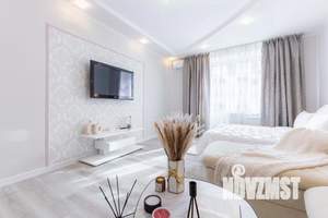 1-к квартира, посуточно, 48м2, 1/1 этаж