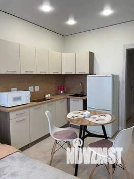 Студия квартира, посуточно, 25м2, 2/10 этаж