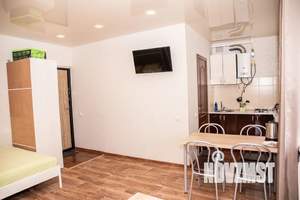 Студия квартира, посуточно, 25м2, 1/5 этаж