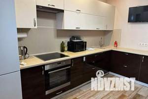 1-к квартира, посуточно, 45м2, 4/20 этаж