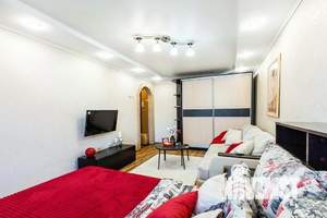 1-к квартира, посуточно, 36м2, 1/1 этаж