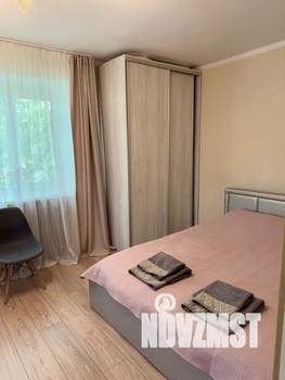 1-к квартира, посуточно, 30м2, 3/5 этаж