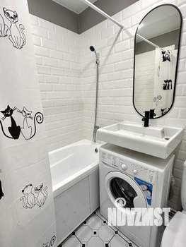 Студия квартира, посуточно, 27м2, 10/24 этаж