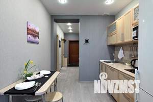 1-к квартира, посуточно, 37м2, 9/17 этаж