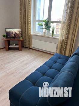 1-к квартира, посуточно, 56м2, 1/1 этаж