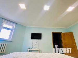 1-к квартира, посуточно, 60м2, 2/4 этаж