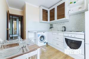 1-к квартира, посуточно, 35м2, 18/18 этаж