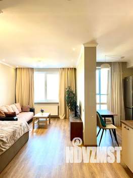 1-к квартира, посуточно, 40м2, 10/21 этаж