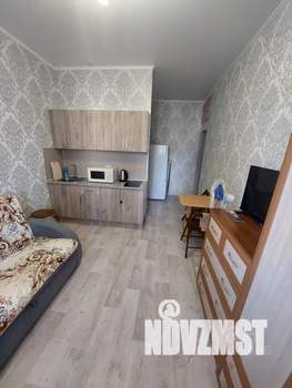 Студия квартира, посуточно, 25м2, 1/5 этаж