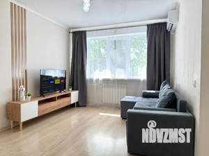 1-к квартира, посуточно, 33м2, 5/5 этаж