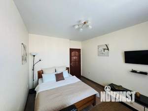 1-к квартира, посуточно, 40м2, 1/1 этаж