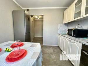 2-к квартира, посуточно, 55м2, 1/1 этаж