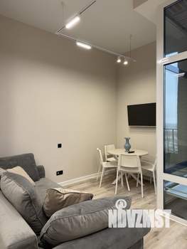 Студия квартира, посуточно, 33м2, 24/24 этаж