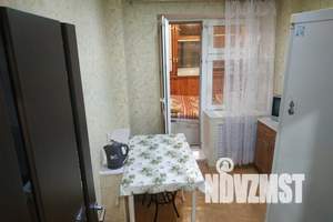 1-к квартира, посуточно, 40м2, 8/10 этаж