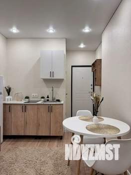 Студия квартира, посуточно, 20м2, 1/24 этаж