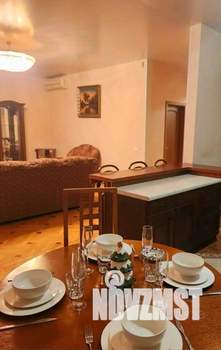 3-к квартира, посуточно, 120м2, 1/1 этаж