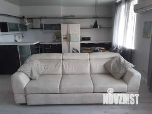 2-к квартира, посуточно, 79м2, 14/14 этаж