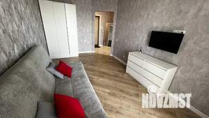 1-к квартира, посуточно, 38м2, 20/24 этаж