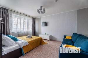 1-к квартира, посуточно, 37м2, 1/1 этаж