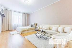 1-к квартира, посуточно, 47м2, 1/1 этаж
