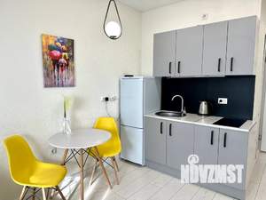 Студия квартира, посуточно, 25м2, 10/24 этаж