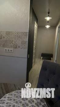 1-к квартира, посуточно, 37м2, 1/9 этаж