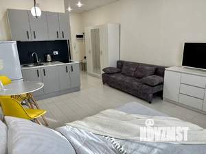 Студия квартира, посуточно, 25м2, 10/24 этаж