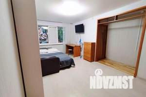 1-к квартира, посуточно, 32м2, 1/5 этаж