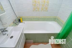 1-к квартира, посуточно, 38м2, 8/10 этаж