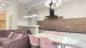 3-к квартира, на длительный срок, 125м2, 2/9 этаж