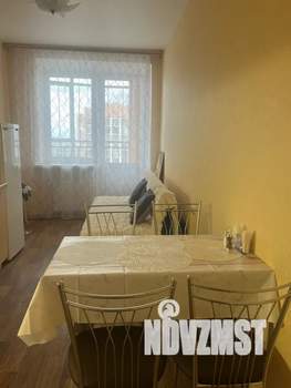 1-к квартира, посуточно, 40м2, 20/23 этаж